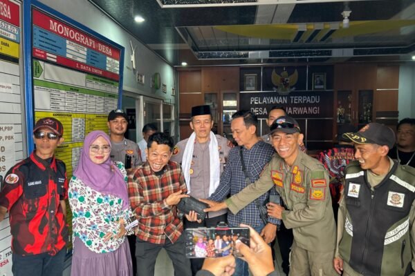 Bersama PWB, Polsek Banjarwangi Gelar Baksos Khitan Gratis