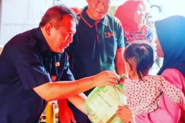 Benni Irwan Minta Warga Terdampak Longsor di Purwakarta Bersabar Di Pengungsian