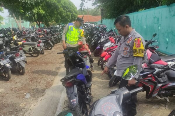 Puluhan Knalpot Brong Dilingkungan Sekolah Ditertibkan Polsek Malangbong