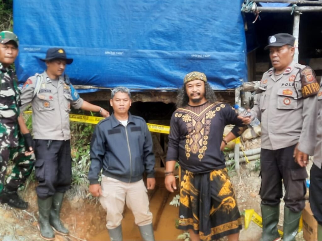 Upaya Polsek Cikajang Sosialisasi Larangan Penambangan Ilegal