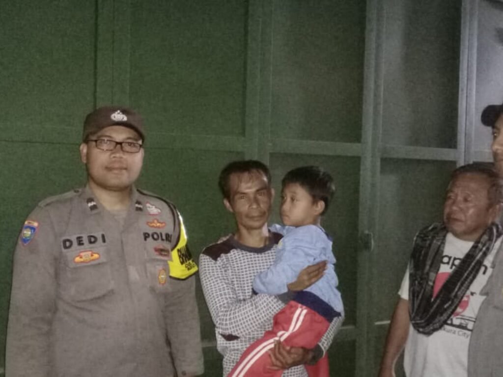 Polsek Cilawu Temukan Bocah Laki-Laki Yang Hilang Dan Tersesat