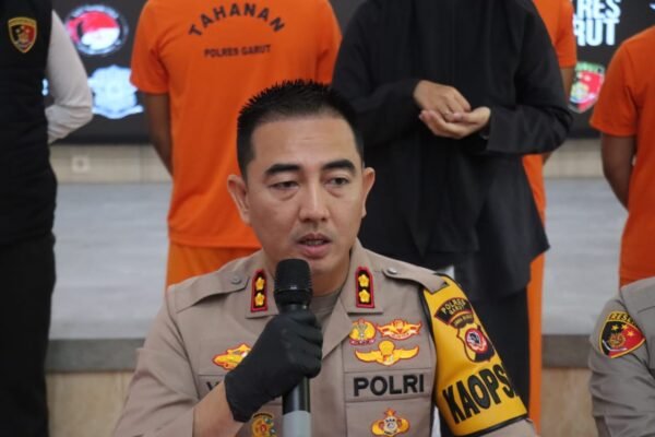 Dua Orang Tersangka Pembobol Rumah Dan Minimarket Berhasil Ditangkap Jajaran Polres Garut