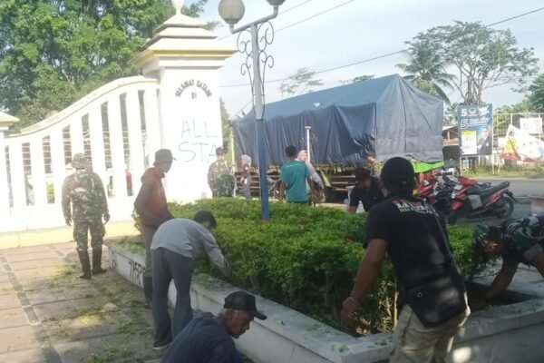 Satgas Citarum Harum Bersama Jajaran Pemdes Gelar Aksi di Tugu Perbatasan Bandung Barat-Cianjur