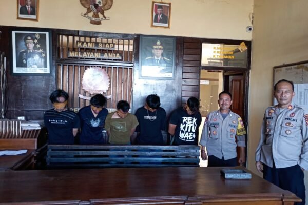 Parampasan dan Pencurian Dengan Kekerasan di Baleendah Bandung, Lima Orang Diringkus