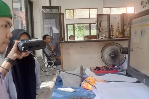 Pelayanan Perekaman KTP di Cipatat Naik 5 Kali Lipat, Sabtu dan Minggu Buka