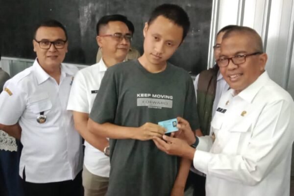 Perekaman e-KTP Ribuan Pemilih Pemula di KBB Ditargetkan Rampung 10 Februari 2024