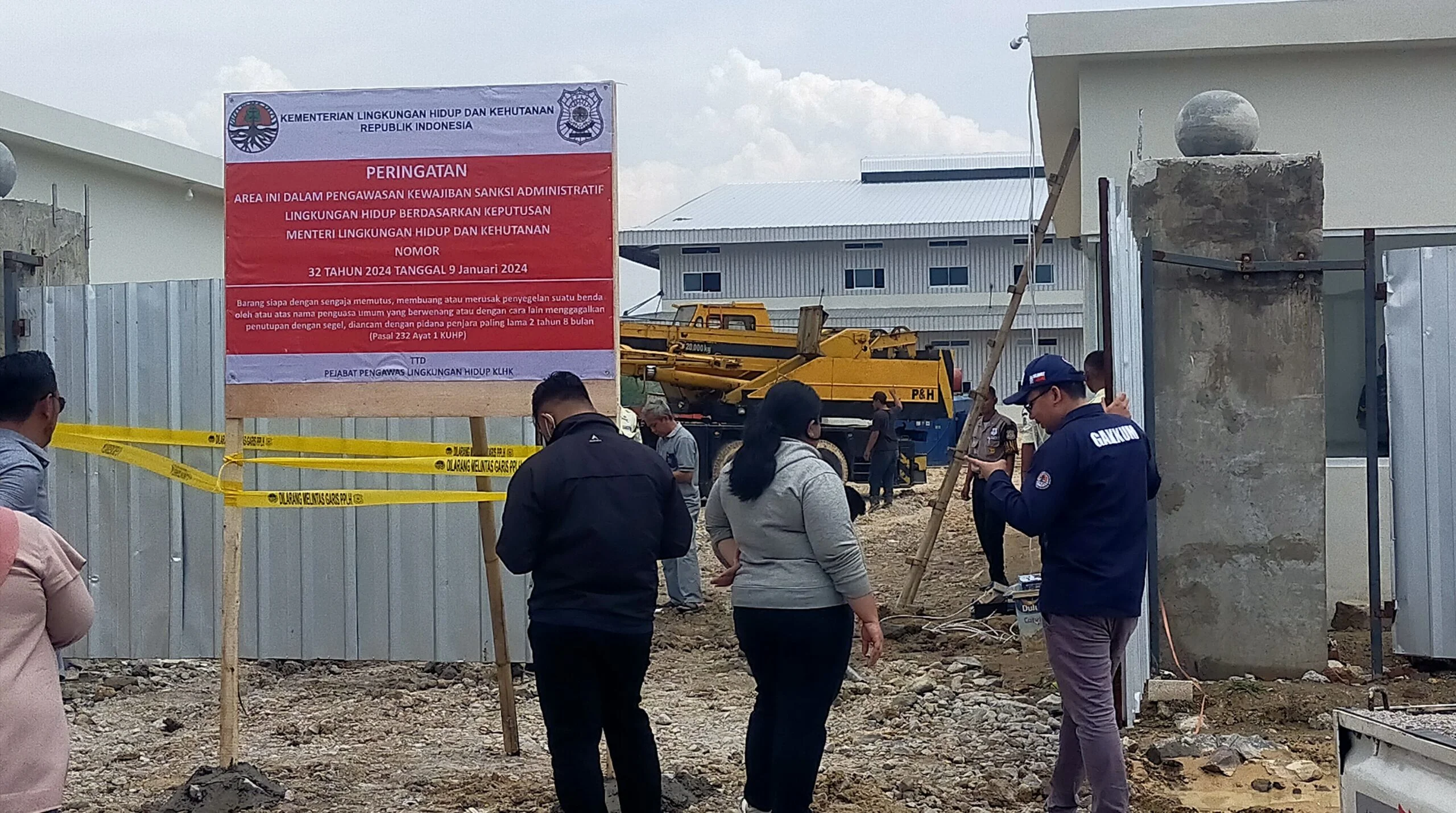 Bupati Pasang Badan Pembangunan PMA Tanpa Amdal, Gugatan MPK ke Pengadilan Berujung Penyegelan