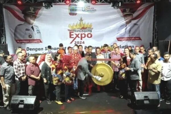 Jatiagung Expo 2024 Media Perniagaan UMKM Dibuka Bupati Lamsel