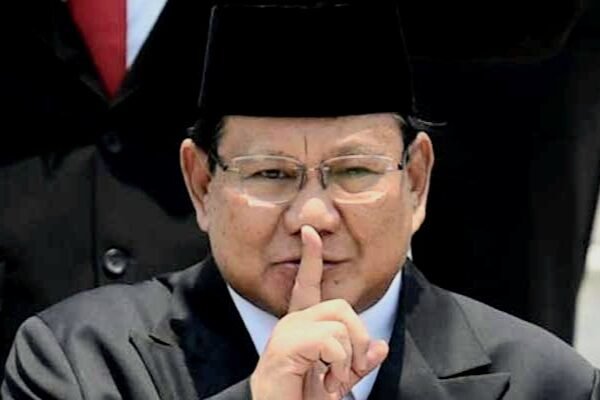Potensi Pelonggaran Disiplin Utang Publik Jadi Sorotan Media Asing Jika Prabowo Jadi Presiden