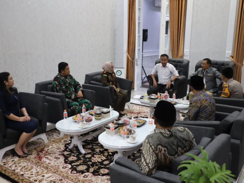 Kunjungan Kerja Pj Gubernur Jabar ke Garut Bahas Ini…