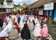 Kunjungan Da’i Kamtibmas Polri Polres Garut Dalam Peringatan Isro Mi’raj di SDN 2 Pananjung