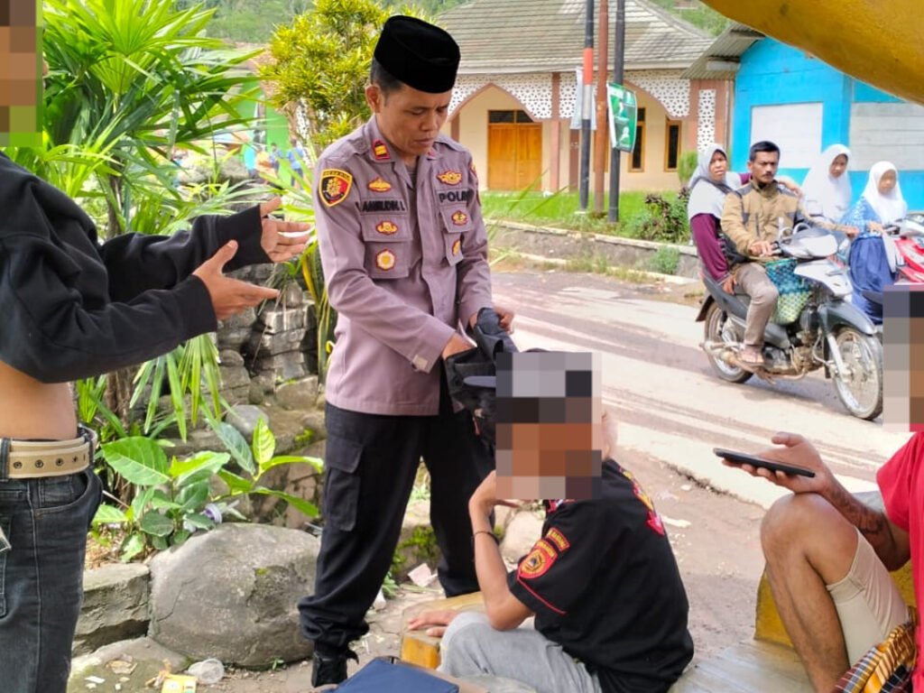 Tiga Pemuda Pengedar Obat-obatan Keras Terbatas di Banjarwangi Diringkus Polisi