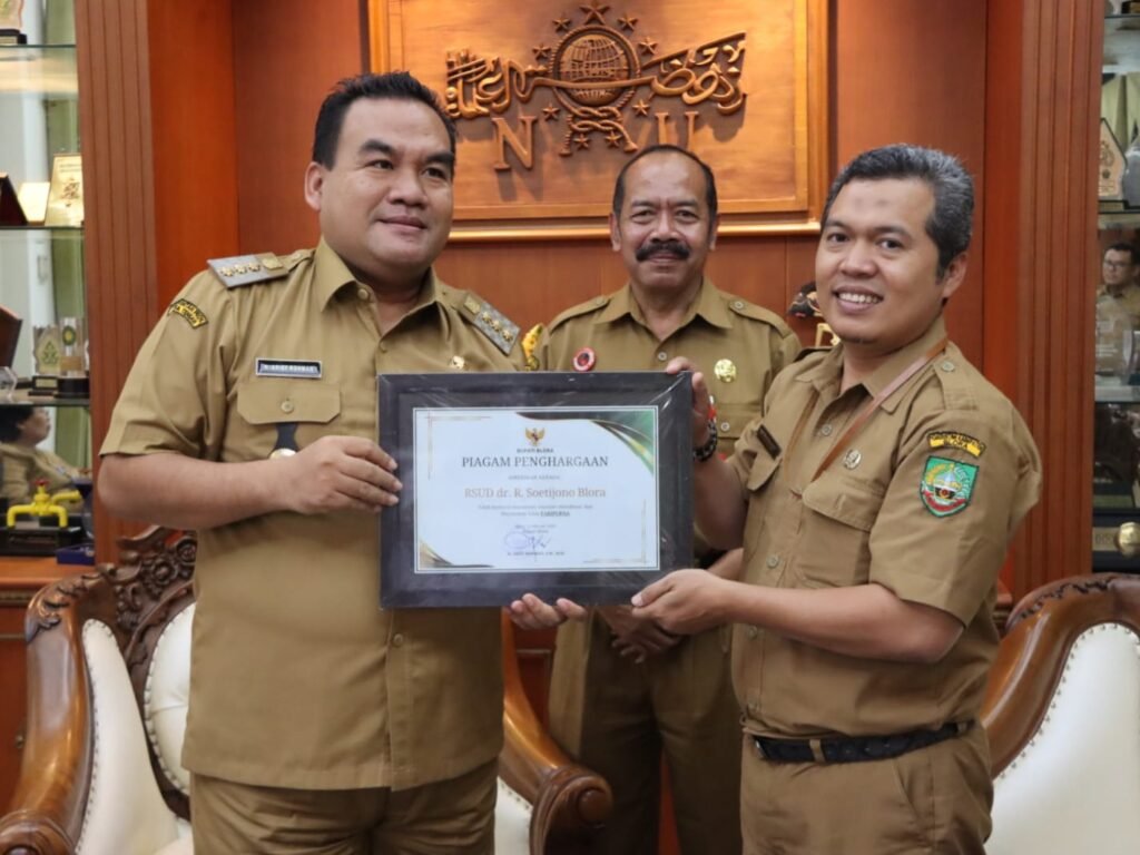 Samin Surosentiko Dijadikan Nama RSUD Randublatung Blora