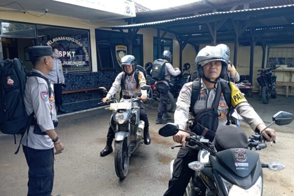 Pengamanan Pemilu, Polres Garut Sebar Ratusan Personil Pam TPS Ke Seluruh Penjuru Desa