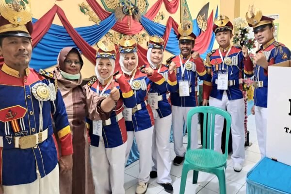 Di Limbangan Pasukan Paskibra Jadi Angota KPPS