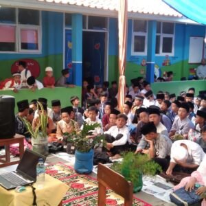 Sambut Ramadhan, Ngapol Bareng Dai Kamtibmas Polres Garut