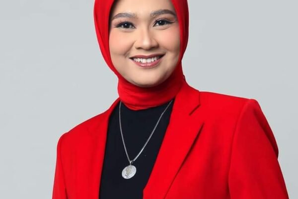 Mantap! Bidan Desa Ini Lolos Ke Kursi Legislatif, Ada Harapan Perubahan