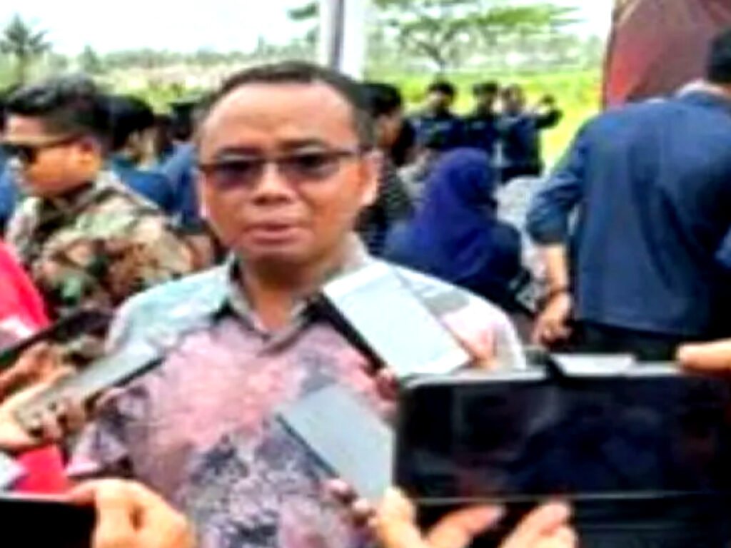 Gegara Sebut Salah Satu Nama Capres, Anggota KPPS di Pangandaran Dipecat