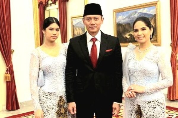 AHY Resmi Dilantik Jadi Mentri Jokowi