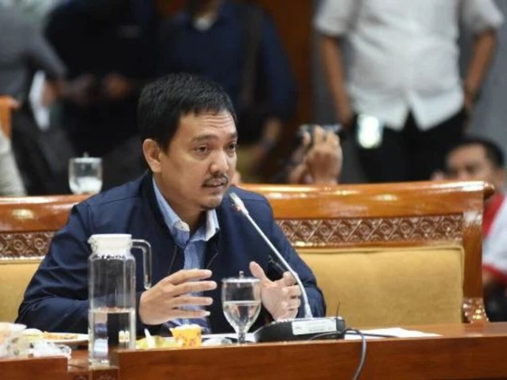 Waduh! Pinjol Masuk Kampus, Anggota Komisi X DPR RI Sebut Ini…