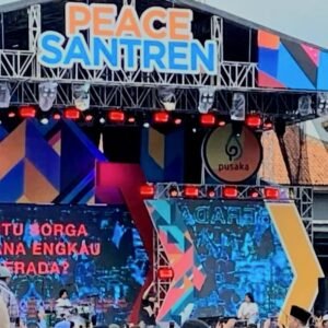 Kemnag ngabuburit bareng band Gigi di Garut