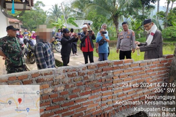 Viral! Kalah Nyaleg, Akses Jalan Warga Ditutup di Cibatu