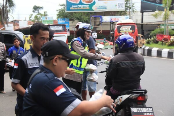 Polres Garut Bersama Abeng Preman Pensiun Gelar Razia Perut Lapar