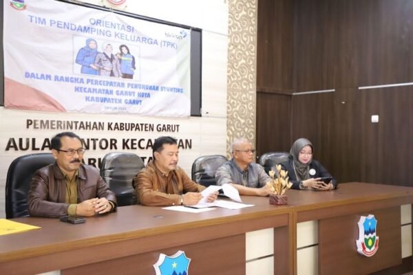 Pj Bupati Garut Resmi Buka Giat Orientasi Tim Pendamping Keluarga Percepatan Penurunan Stunting