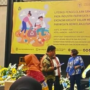 Literasi Pengolahan Sampah Kemenparekraf Edukasi Pelaku Industri Pariwisata Garut