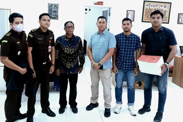 Exs Kepala Sekolah Koruptor SMPN 4 Bayan Diserahkan ke Jaksa Penuntut Umum