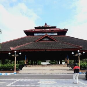 Pemkab Lombok Barat Akan Renovasi Becingah Agung