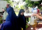Antusias Warga Rajabasa Belanja di Pasar Murah yang Digelar Pemkab Lamsel