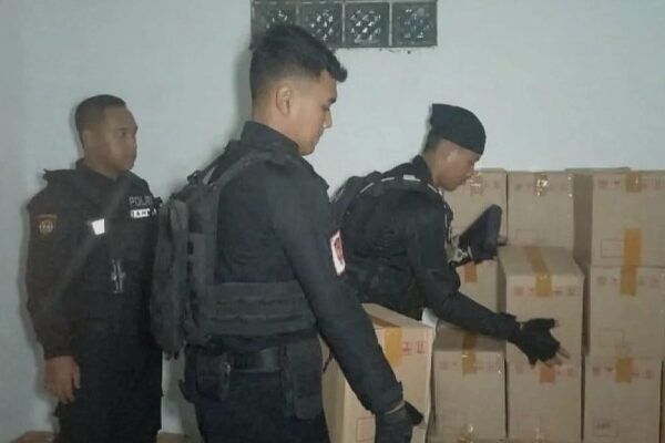 Polisi Kota Tasikmalaya Sergap Rumah Mewah Gudang Miras di Bungursari