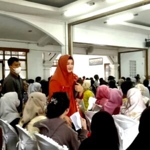 Anggota DPR RI Ajak Masyarakat untuk Disiplin dan Gotongroyong sukseskan JKN