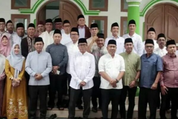 Safari Ramadan Pemkab Lamsel di Hiasi Dengan Pembagian 115 Paket Sembako ke Anak Yatim