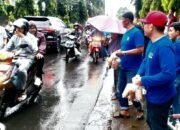 Raih Berkah Ramadhan, Gandara Group Bagikan Takjil Gratis Bersama SMP Islam Al Azhar 30 Tasikmalaya