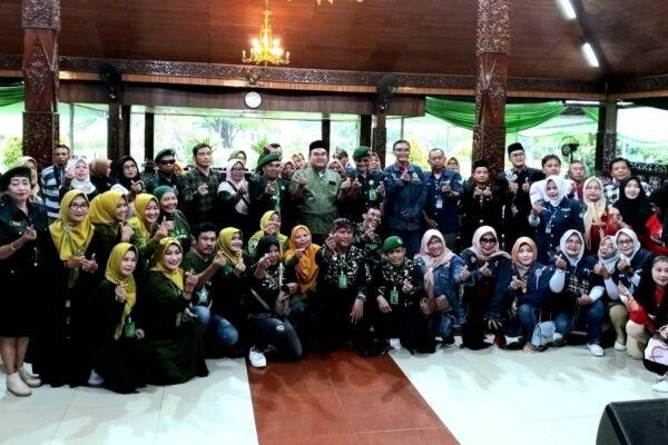 Wong Blora Asli Halal Bihalal di Rudin Bupati Bersama Tujuh Komunitas Lainnya