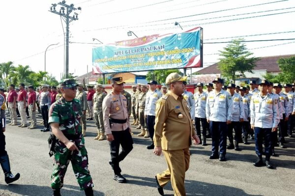 Apel Gelar Pasukan Operasi Kepolisian Terpusat Ketupat Candi Tahun 2024 di Pimpin Bupati Belora