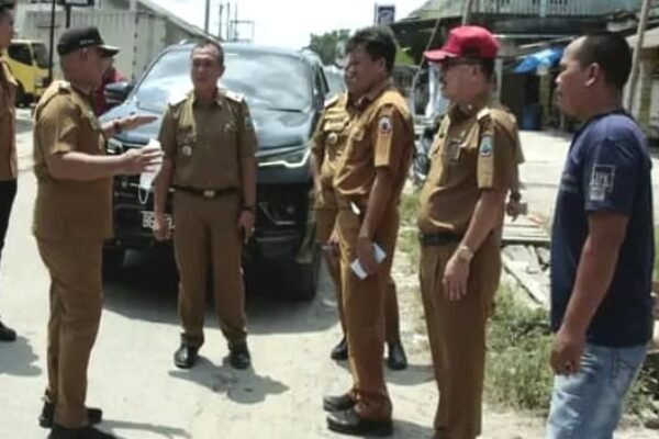 Bupati Lamsel Janji Akan Perbaiki Jalan dan Bangunan Rusak di Kalianda