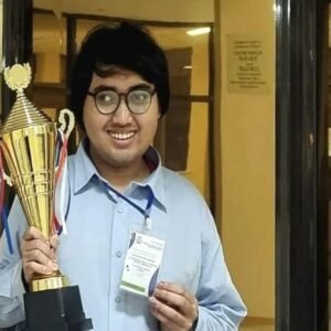 Ernest Mahasiswa Indonesia Juara 1 Olimopiade Sains di Kazakhstan