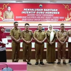 Dinas Pendidikan Lampung Selatan Kucurkan Dana Rp3.855.750.000,00 untuk THR Guru