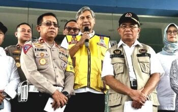 Menko PMK Pastikan Kelancaran Lalin Tol Bocimi Pasca Longsor