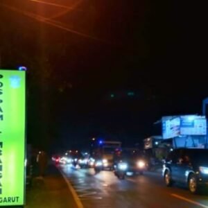 Kendaran Masih Padati Jalan Limbangan Garut Menuju Bandung Polisi Akan Terapkan One Way