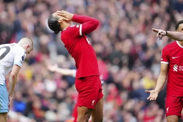 Klasemen Liga Inggris Kejutan Pekan ke-33 Liverpool dan Arsenal Dipermalukan Tim Tamu