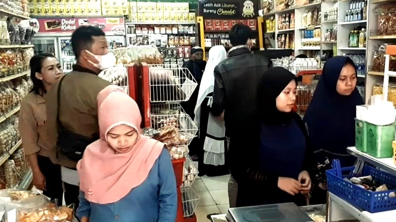 Varian Dodol Rasa Rujak Jadi Rebutan Pemburu Oleh-oleh Khas Garut