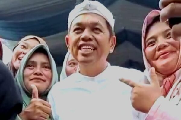 Ketua APDESI Jabar Dede Kusdinar Giring Kades Dukung Dedi Mulyadi di Pilkada 2024
