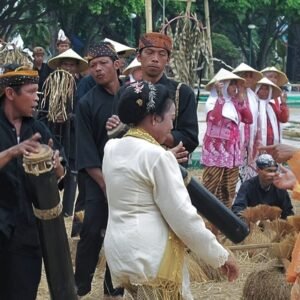 Tradisi Seren Taun "Ngalaksa" Sensus Penduduk Ala Suku Baduy Yang Sudah Ada Sebelum BPS Lahir