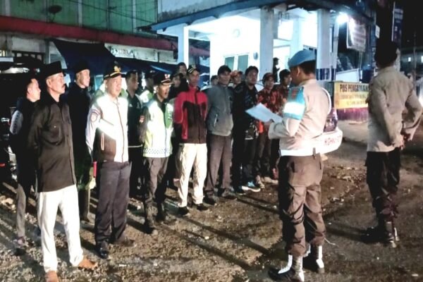 Polsek Malangbong Menggelar Apel Gabungan KRYD Ciptakan Rasa Aman dan Nyaman di Masyarakat