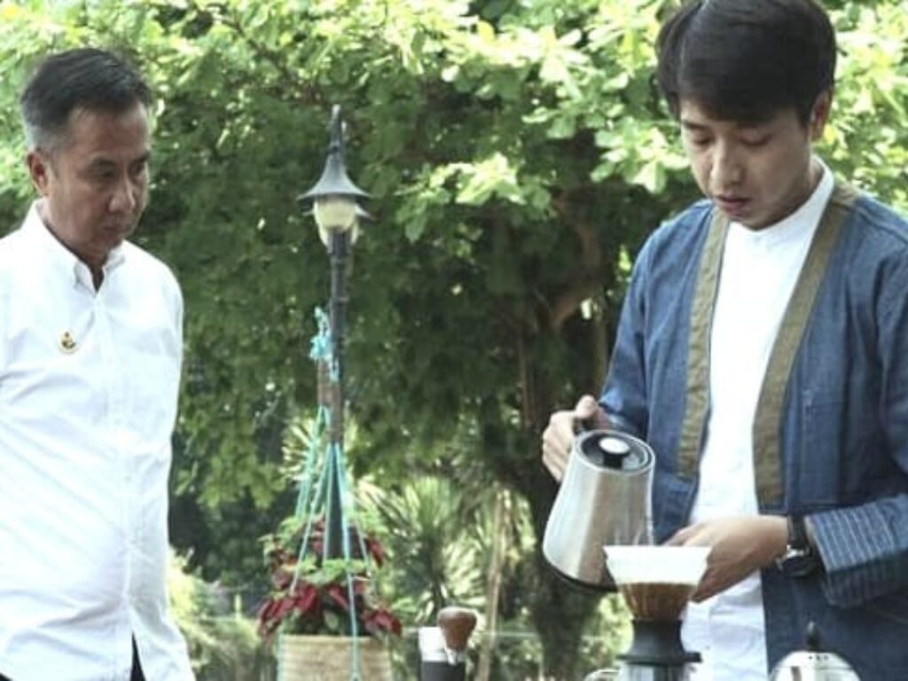 Ryan Wibawa Seorang Barista Perkenalkan Kopi Khas Jawa Barat ke Panggung Dunia