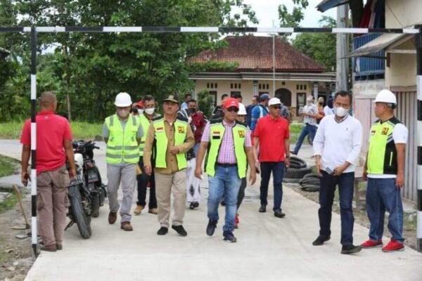 Bupati Lamsel “Infrastruktur Jalan Mantap Telah Capai Lebih 70 persen Selama 4 Tahun Terakhir”